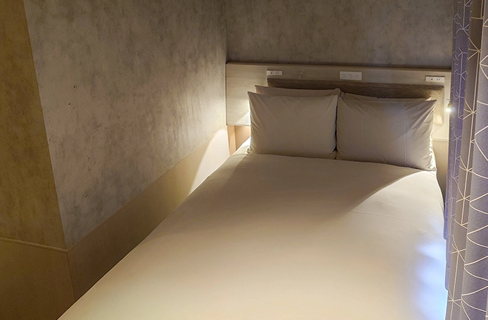 서비스 더블 (샤워만, 금연)